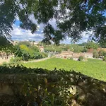 La Madeleine, Nichée Au Cœur De Saint-émilion *
